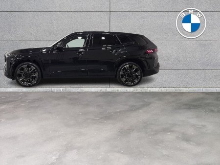 2026 BMW XM - photo 3