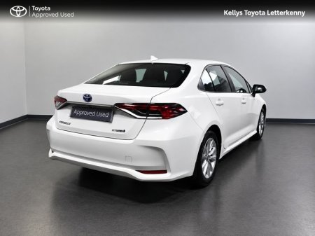 2024 Toyota Corolla - photo 2