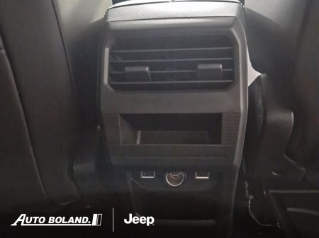 2027 Jeep Compass - photo 18