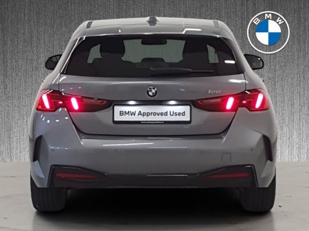 2026 BMW 1-Series - photo 15