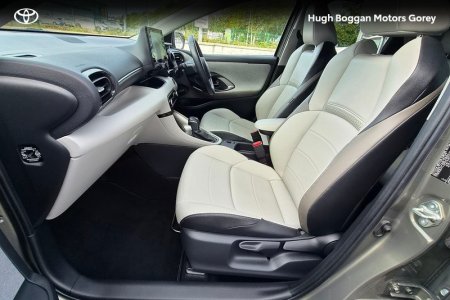 2021 Toyota Yaris - photo 6