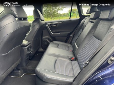 2020 Toyota RAV4 - photo 6