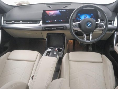 2024 BMW iX1 - photo 4