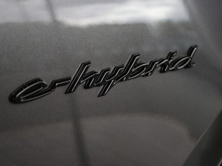 2026 Porsche Cayenne - photo 27