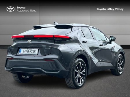 2024 Toyota C-HR - photo 2