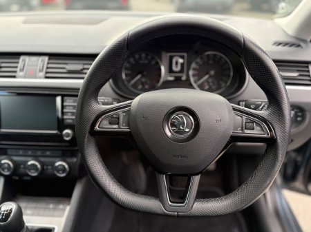 2016 Skoda Octavia - photo 13