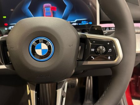 2026 BMW 5-Series - photo 17