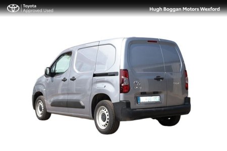 2024 Toyota Proace City - photo 2