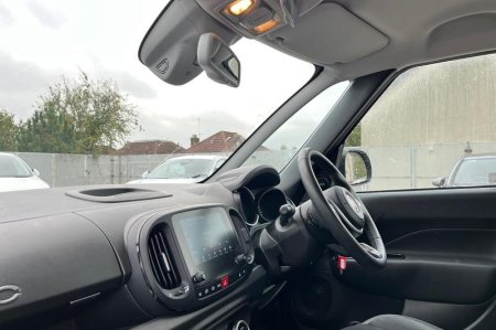 2021 Fiat 500L - photo 18