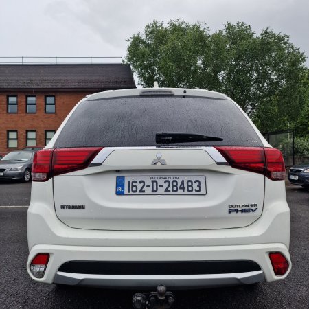 2016 Mitsubishi Outlander - photo 3
