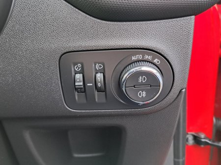2022 Opel Crossland - photo 30