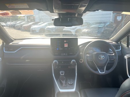 2025 Toyota RAV4 - photo 8