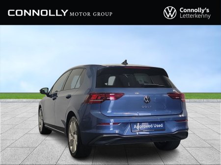 2026 Volkswagen Golf - photo 2