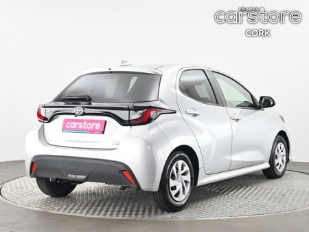 2021 Toyota Yaris - photo 5