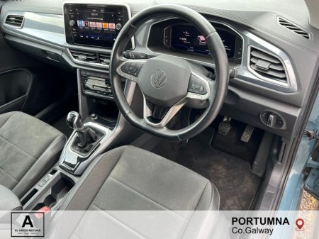 2023 Volkswagen T-Roc - photo 6