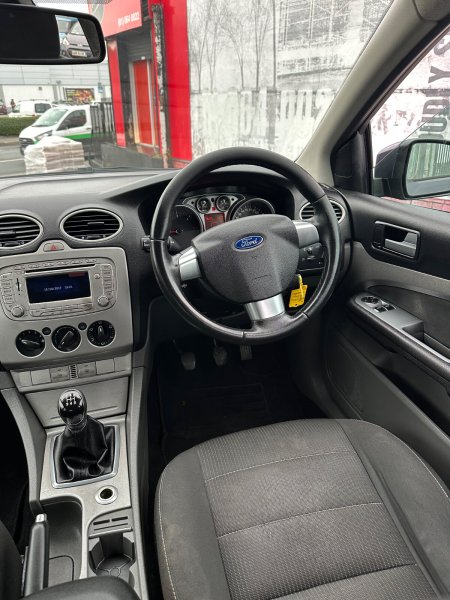 2011 Ford Focus - photo 5