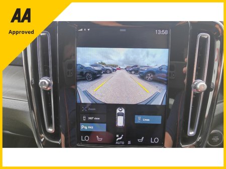 2023 Volvo XC40 - photo 30