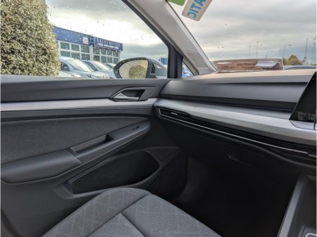 2024 Volkswagen Golf - photo 19
