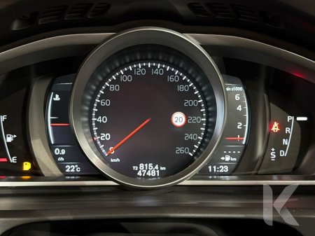 2019 Volvo V40 - photo 14