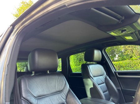 2017 Volkswagen Touareg - photo 19