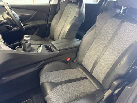 2020 Peugeot 5008 - photo 12