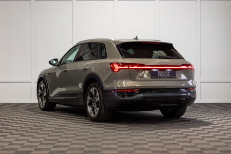 2023 Audi Q8 e-tron - photo 4