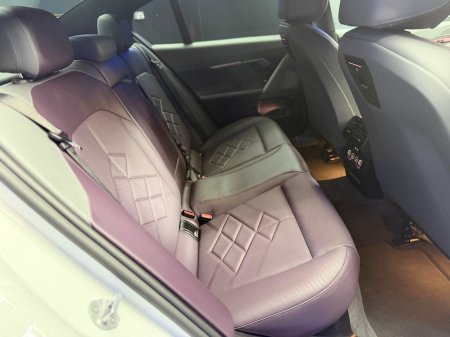 2025 BMW 5-Series - photo 23