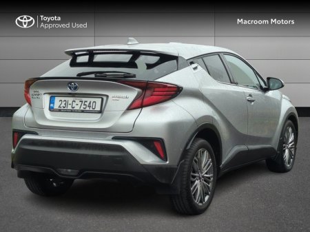 2023 Toyota C-HR - photo 2