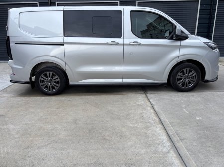 2025 Ford Transit Custom - photo 5