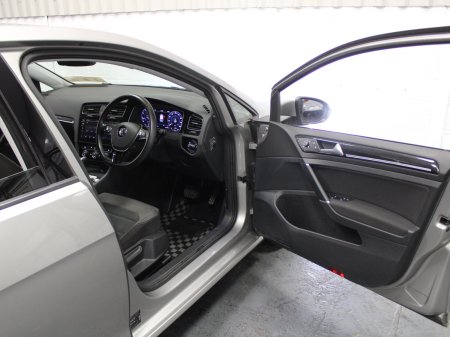 2018 Volkswagen Golf - photo 22