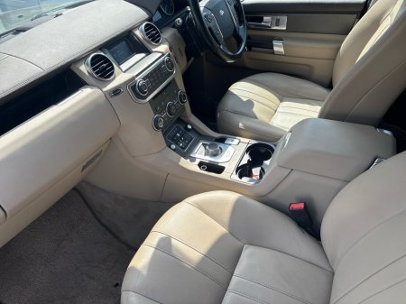 2015 Land Rover Discovery - photo 2