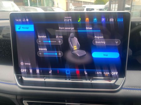 2025 Volkswagen Tiguan - photo 20