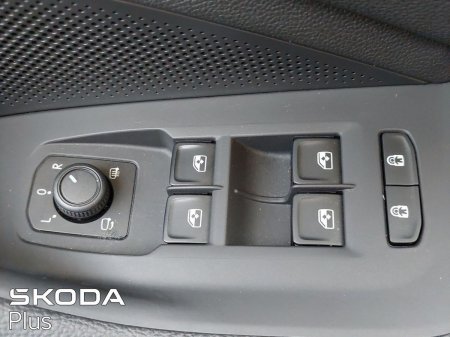 2025 Skoda Superb - photo 22