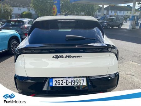2026 Alfa Romeo Junior - photo 26