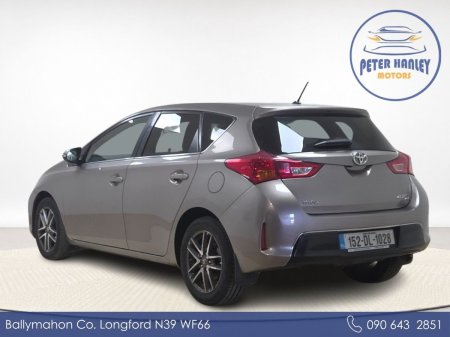 2015 Toyota Auris - photo 5