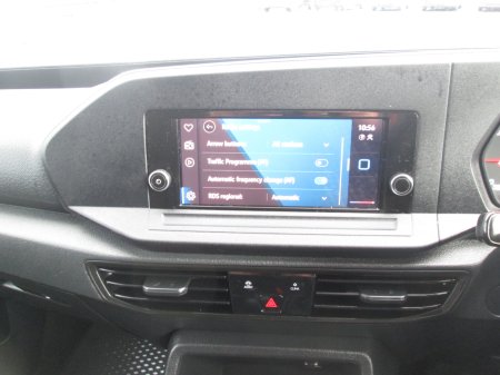 2022 Volkswagen Caddy - photo 14