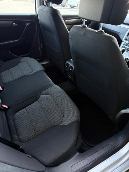 2012 Volkswagen Passat - photo 10