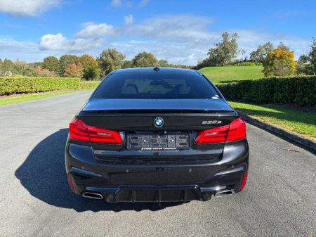 2017 BMW 5-Series - photo 7