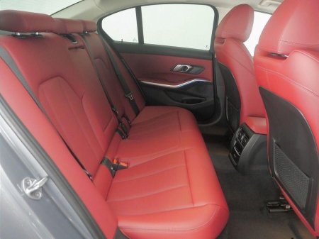 2024 BMW 3-Series - photo 11
