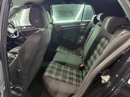 2014 Volkswagen Golf - photo 20