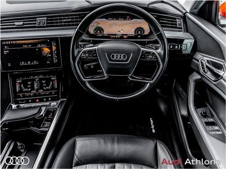 2019 Audi e-tron - photo 2