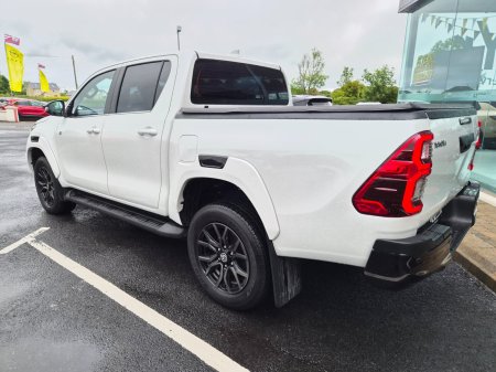 2024 Toyota Hilux - photo 6
