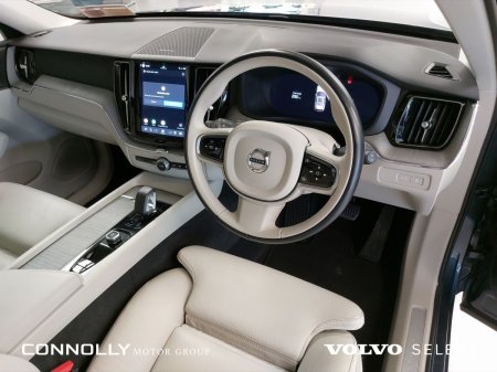 2025 Volvo XC60 - photo 10
