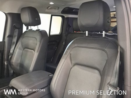 2023 Land Rover Defender - photo 28