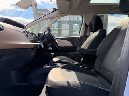2016 Citroen C4 Picasso - photo 21