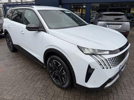 2025 Peugeot 5008 1.2 MHEV 145bhp E-DCS6 Allure