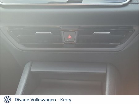 2027 Volkswagen Tiguan - photo 18