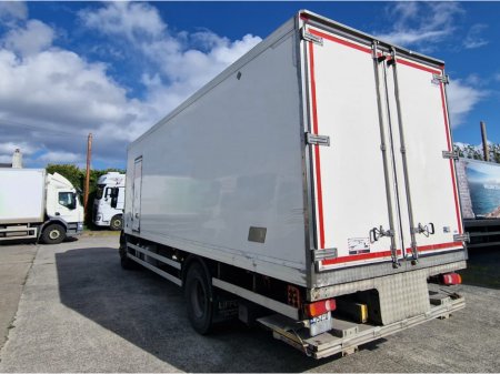 2015 DAF LF - photo 2