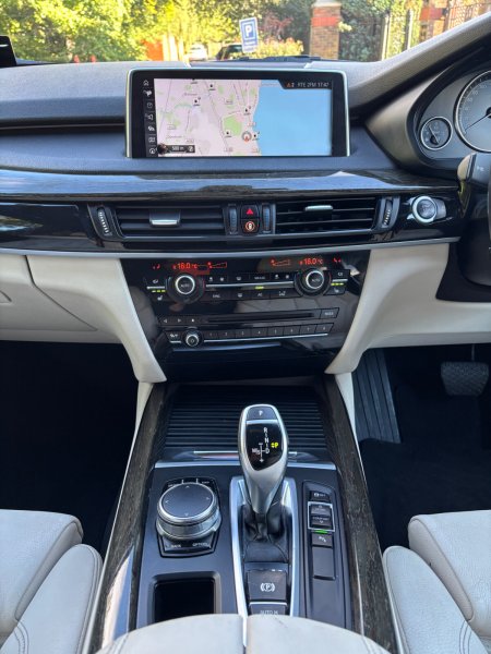 2017 BMW X5 - photo 12