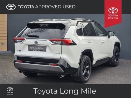 2020 Toyota RAV4 - photo 2